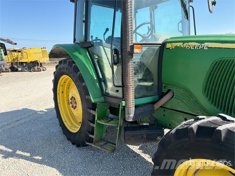 John Deere 6220 Traktoren
