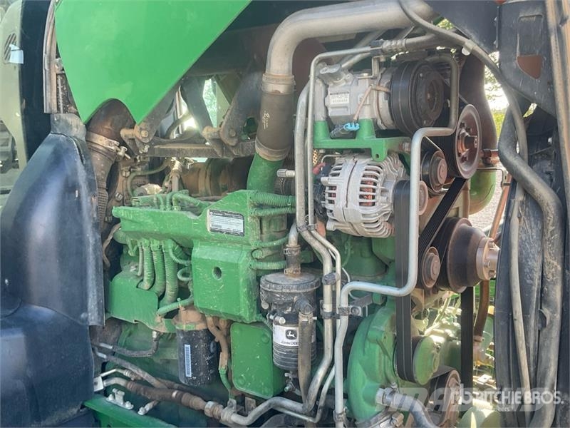 John Deere 6250R 4WD Tractor Trattori