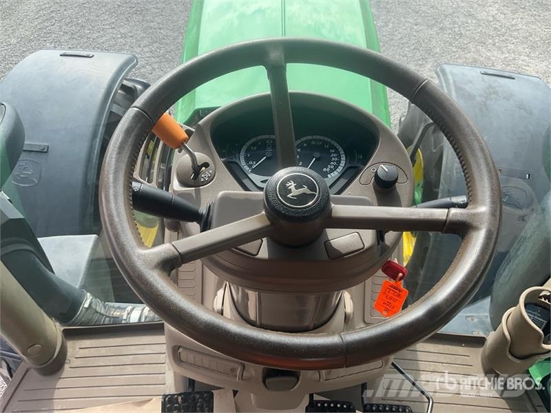 John Deere 6250R 4WD Tractor Trattori
