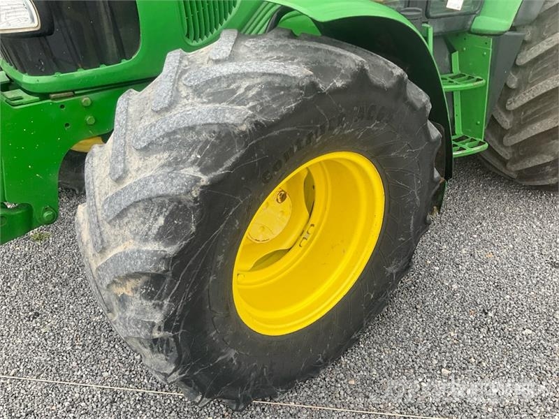 John Deere 6320 Traktorji