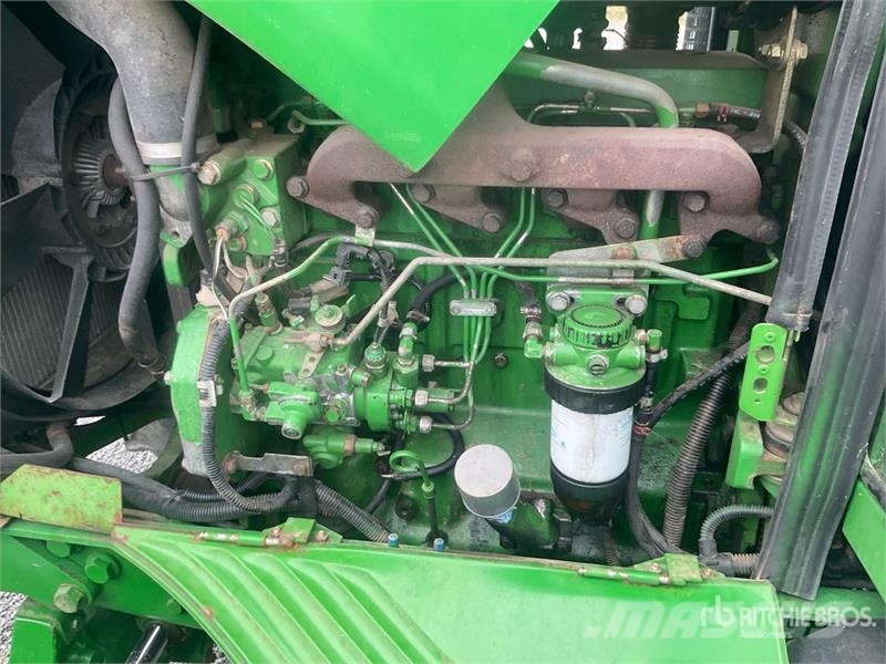 John Deere 6320 Traktorji
