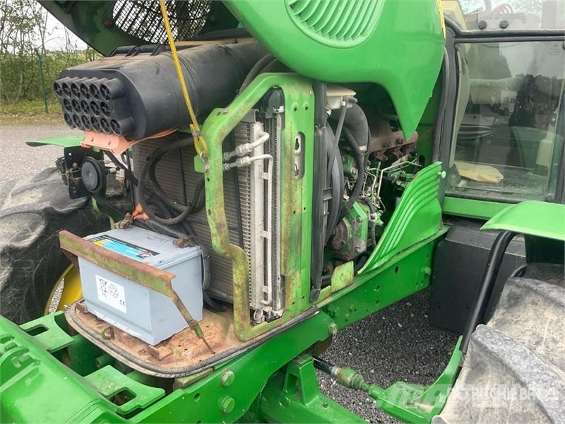 John Deere 6320 Traktorji