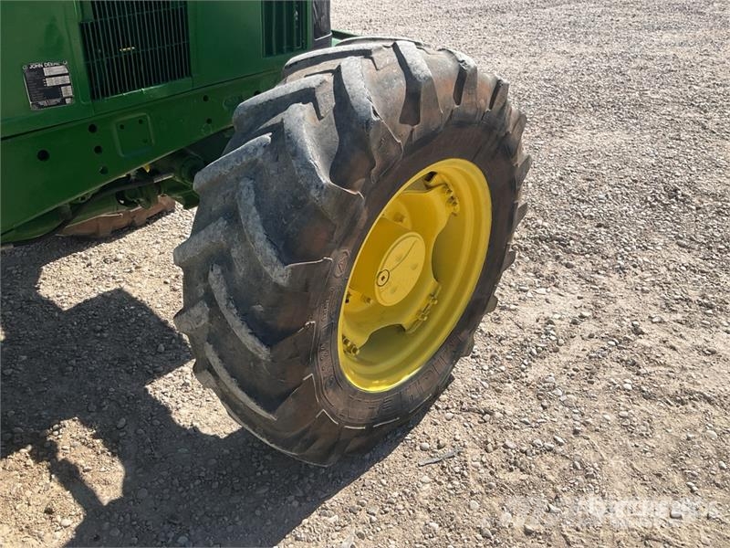 John Deere 6400 Traktorid