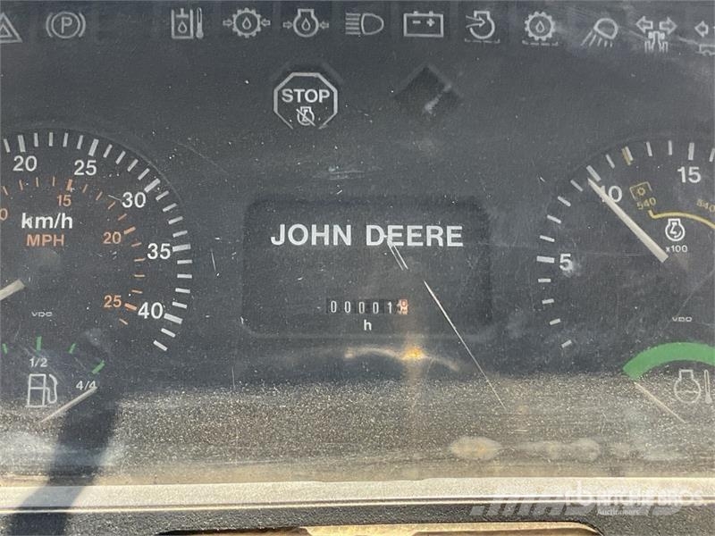 John Deere 6400 Traktorid