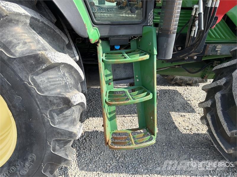 John Deere 6820 Trattori