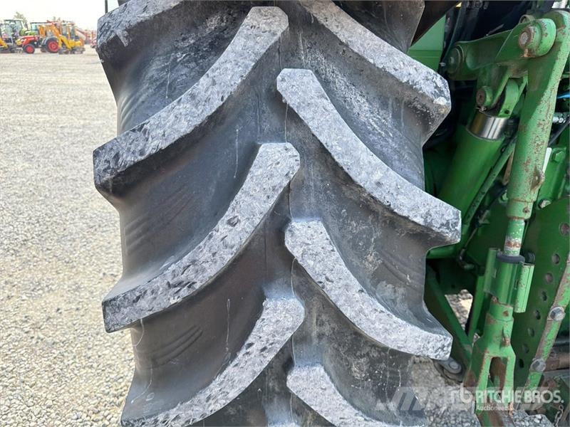 John Deere 6820 Trattori