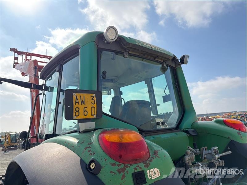 John Deere 6820 Trattori