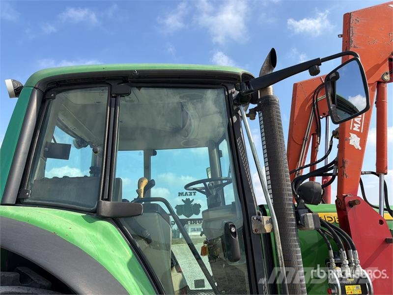 John Deere 6820 Trattori