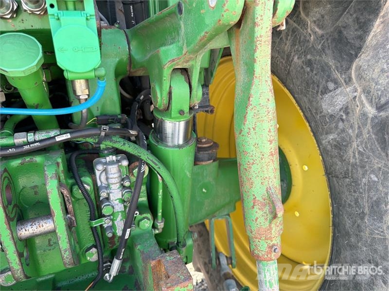 John Deere 6820 Trattori