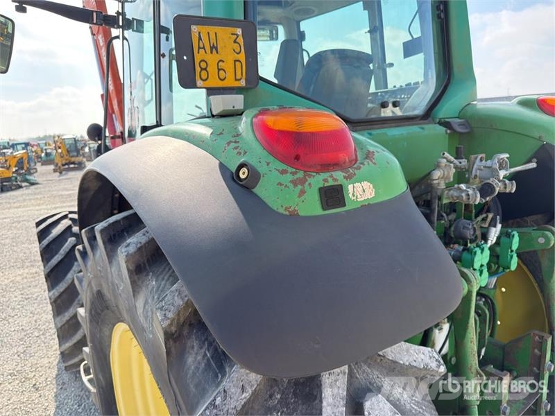 John Deere 6820 Trattori