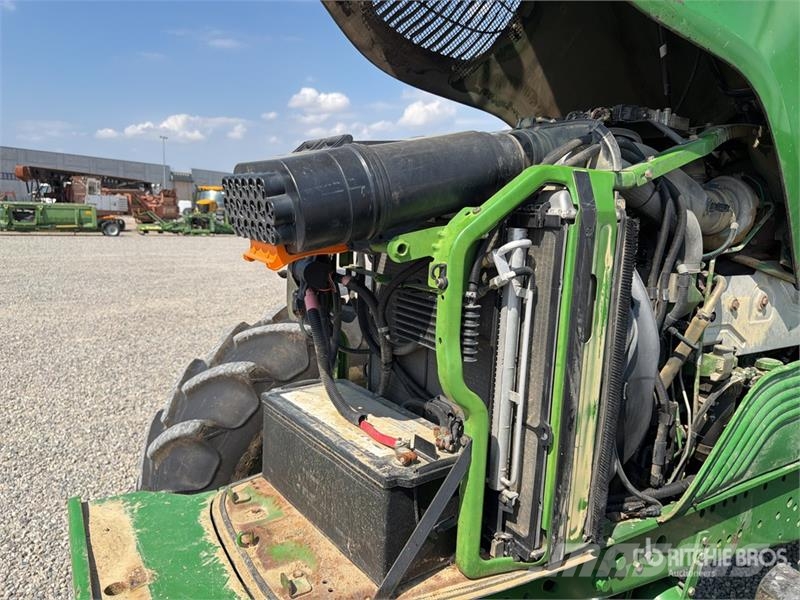 John Deere 6830 4WD Tractor 트랙터