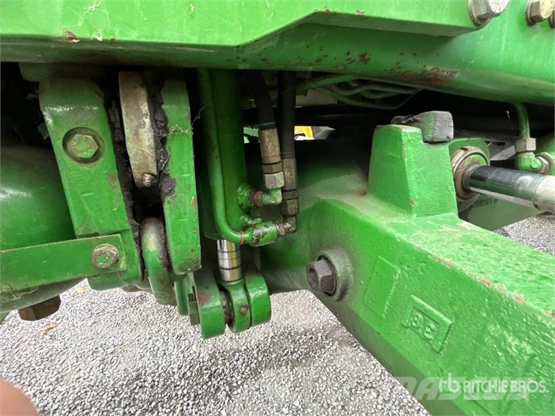 John Deere 6910 4WD Tractor Traktorji