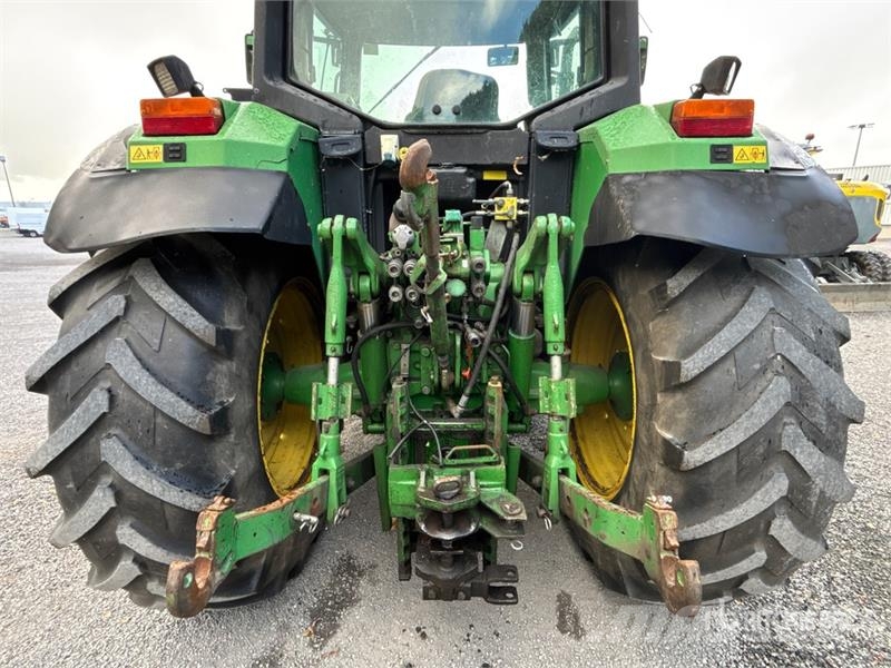 John Deere 6910 4WD Tractor Traktorji