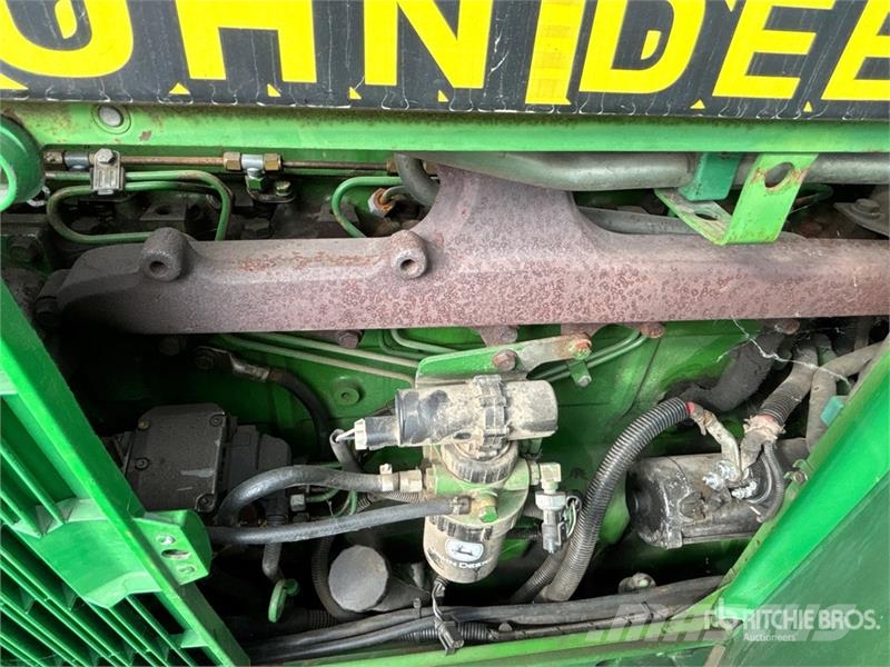 John Deere 6910 4WD Tractor Traktorji
