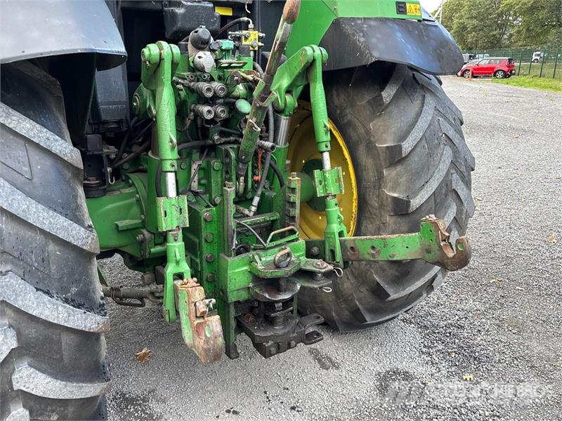 John Deere 6910 4WD Tractor Traktorji