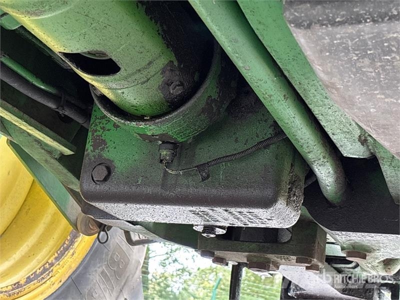 John Deere 6910 4WD Tractor Traktorji