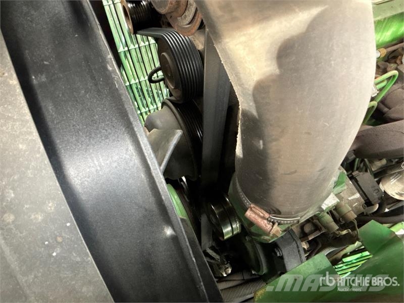 John Deere 6910 auto power 4WD Tractor Tractors