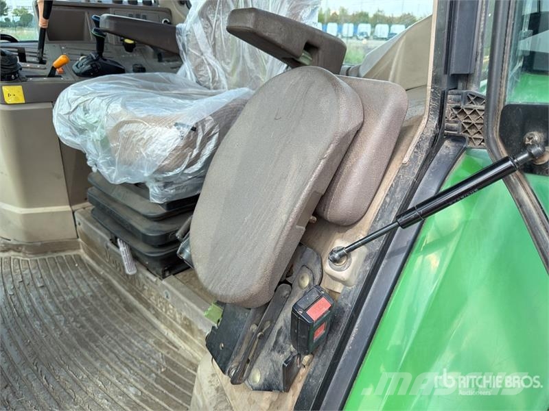 John Deere 6930 4WD Tractor Traktörler