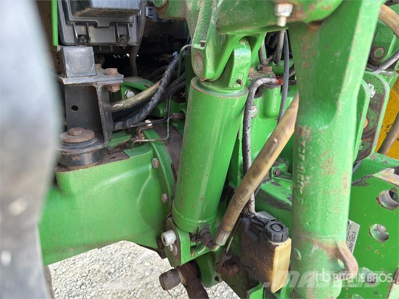 John Deere 6930 4WD Tractor Traktörler