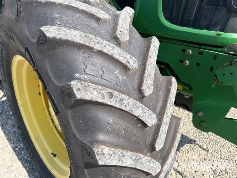 John Deere 6930 4WD Tractor Трактора