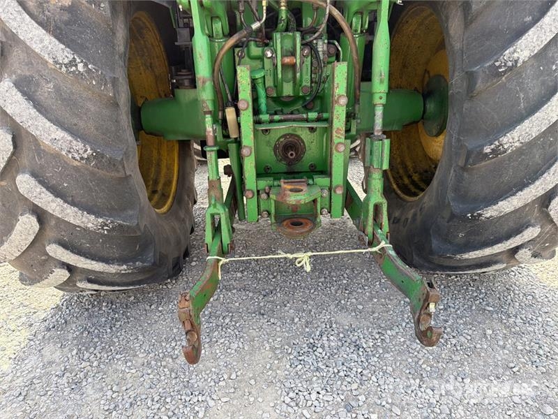 John Deere 6930 4WD Tractor Traktörler