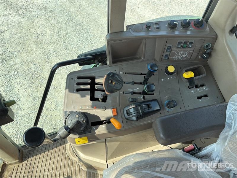 John Deere 6930 4WD Tractor Traktörler
