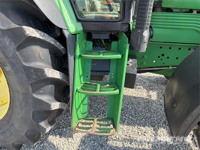 John Deere 6930 4WD Tractor Трактора