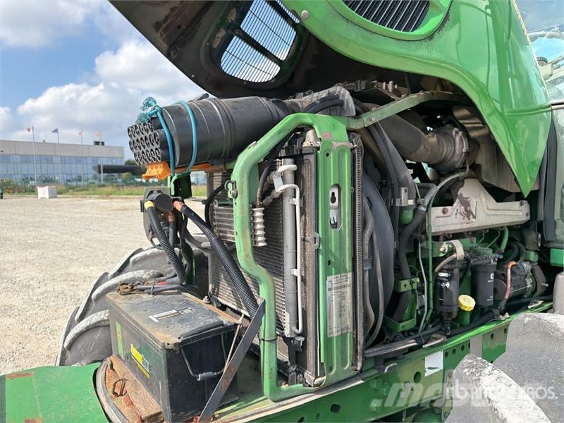 John Deere 6930 4WD Tractor Traktörler