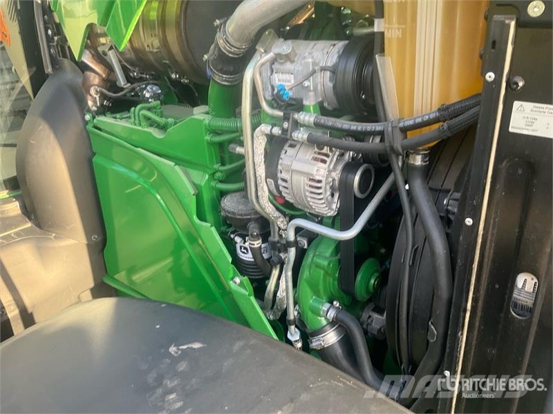 John Deere 6M 155 4WD Tractor (Unused) Traktorok