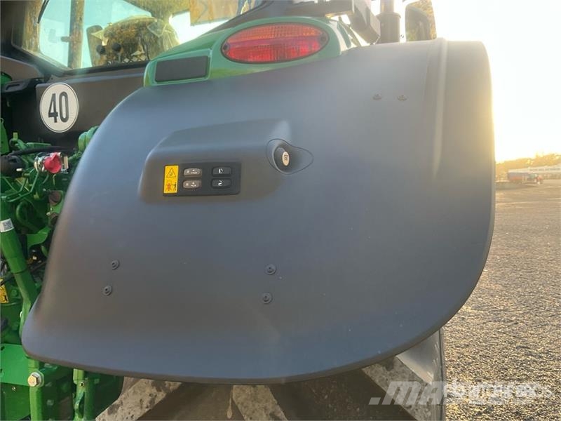 John Deere 6M 155 4WD Tractor (Unused) Traktorok