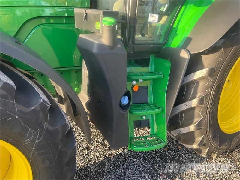 John Deere 6M 155 4WD Tractor (Unused) Traktorok