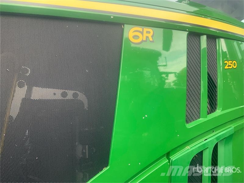 John Deere 6R250 4WD Tractor Трактора