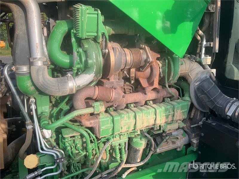 John Deere 6R250 4WD Tractor Трактори
