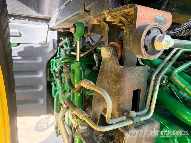 John Deere 7230R Traktorer