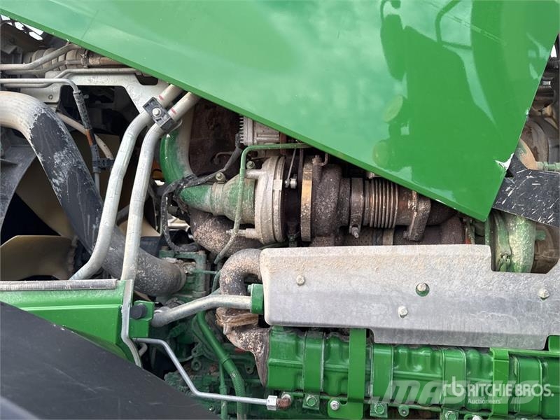 John Deere 7230R Traktory