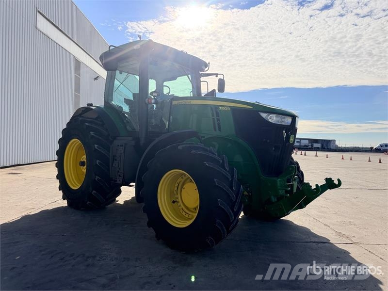 John Deere 7230R Traktorer