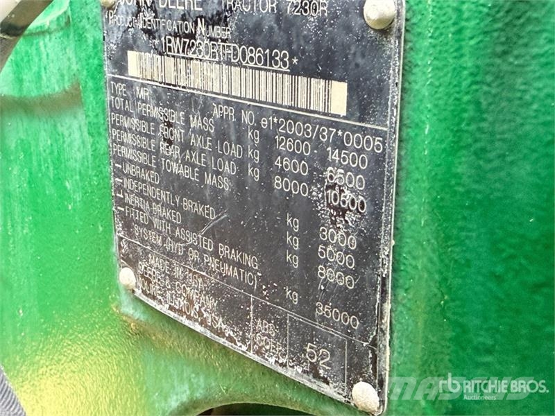 John Deere 7230R Traktory