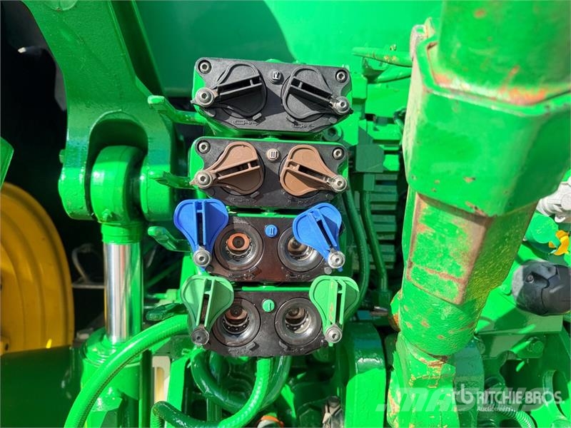John Deere 7230R Traktorer