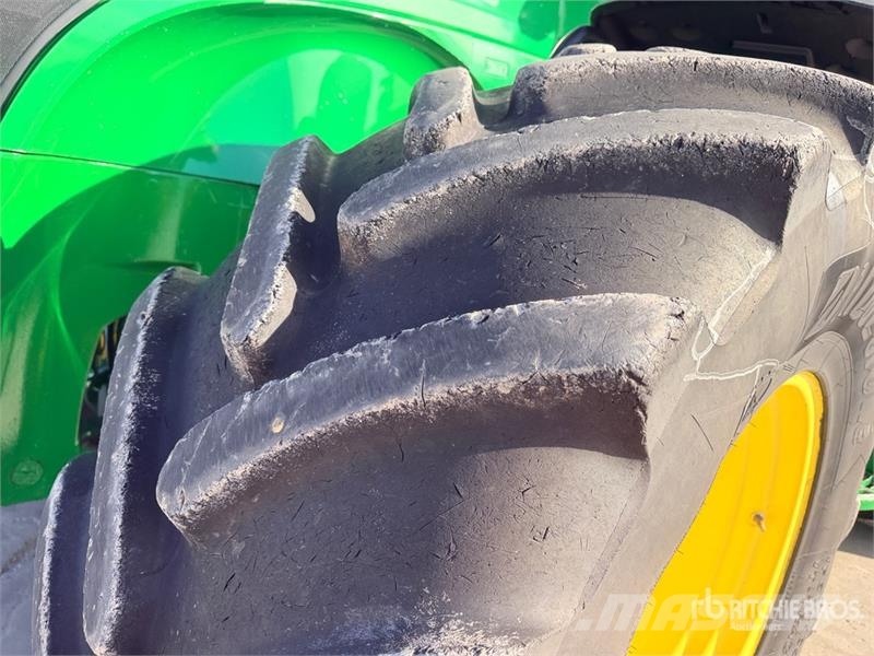John Deere 7230R Traktorer