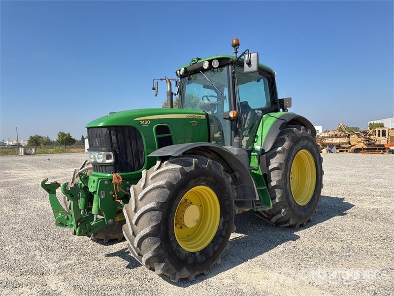 John Deere 7430 4WD Tractor Traktorid