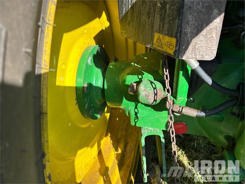 John Deere 7430 4WD Tractor Трактори
