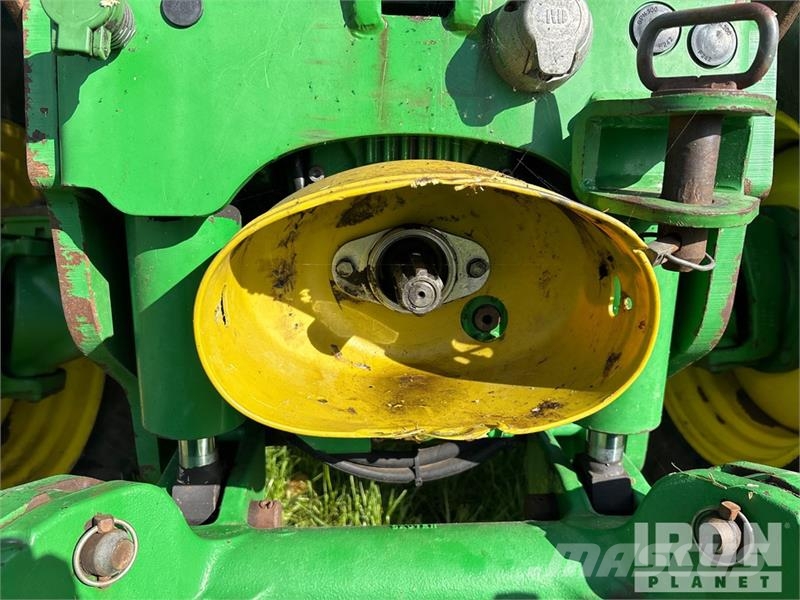John Deere 7430 4WD Tractor Трактори
