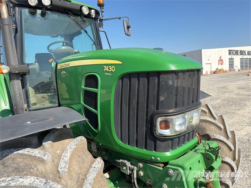 John Deere 7430 4WD Tractor Traktorid