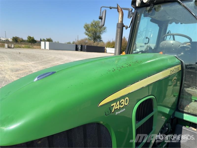 John Deere 7430 4WD Tractor Traktorid