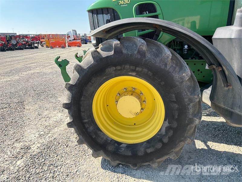 John Deere 7430 4WD Tractor Traktorid