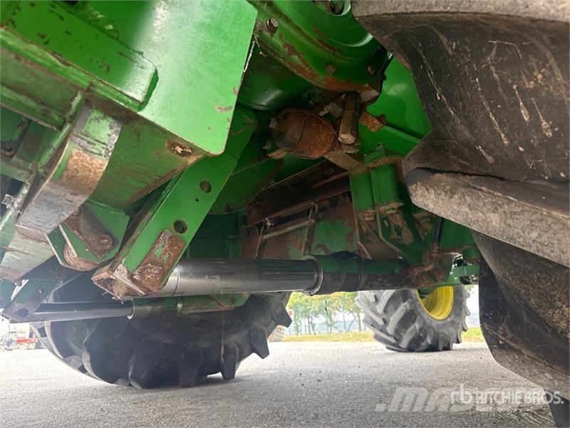 John Deere 7750 Pro Drive Forage Harvester حصادات الأعلاف
