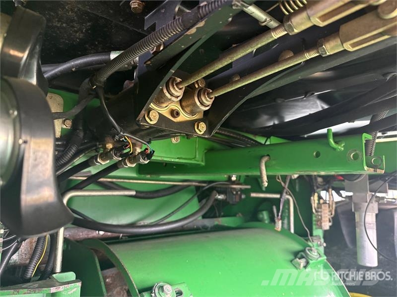 John Deere 7750 Pro Drive Forage Harvester حصادات الأعلاف