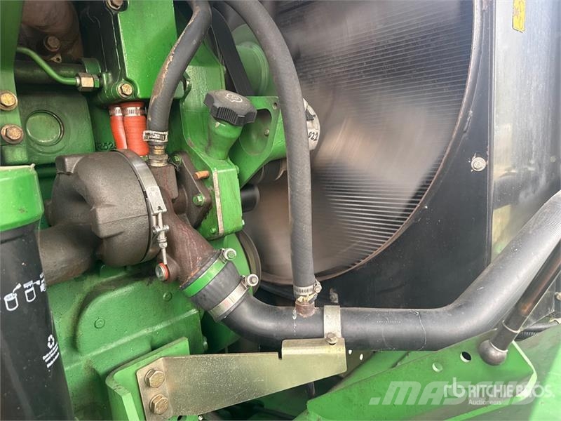 John Deere 7750 Pro Drive Forage Harvester حصادات الأعلاف