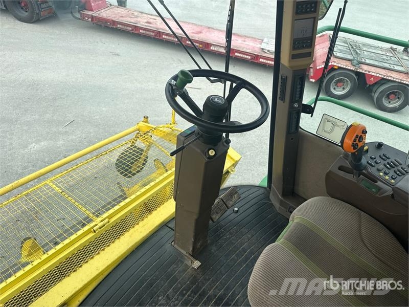 John Deere 7750 Pro Drive Forage Harvester حصادات الأعلاف