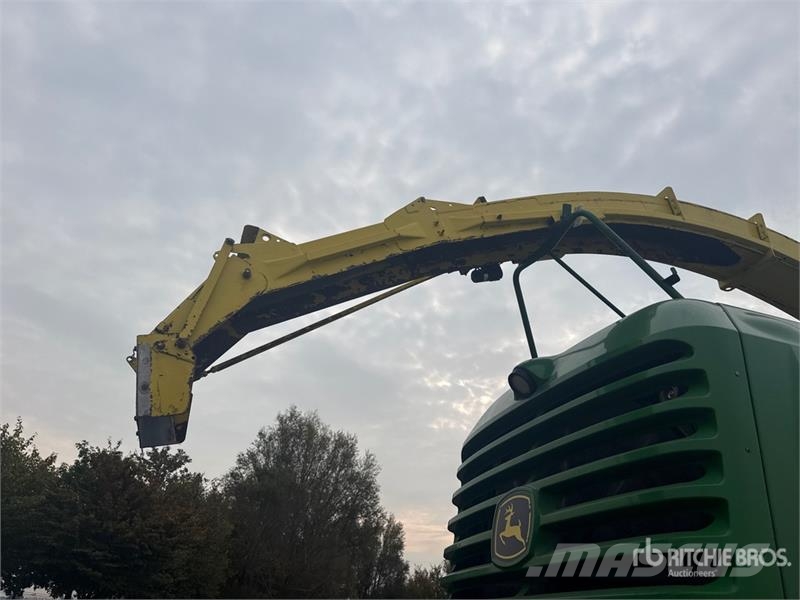 John Deere 7750 Pro Drive Forage Harvester حصادات الأعلاف
